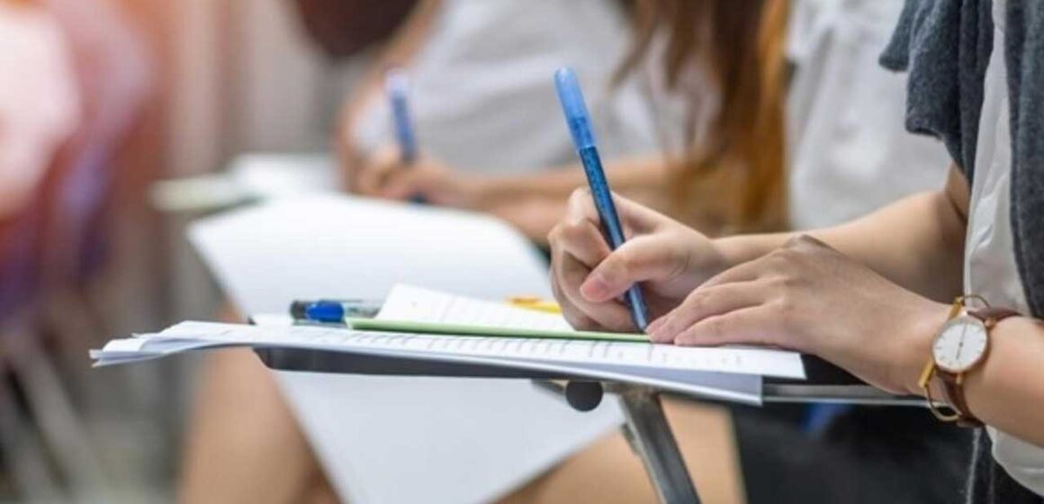 INSPECTORATUL ȘCOLAR JUDEȚEAN MARAMUREȘ: Au început examenele pentru titularizare – 1078 de candidați la proba scrisă INSPECTORATUL ȘCOLAR JUDEȚEAN MARAMUREȘ: Au început examenele pentru titularizare – 1078 de candidați la proba scrisă