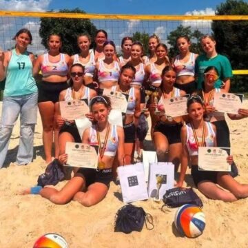 VOLEI PE PLAJĂ: Parcurs foarte bun pentru CSS și CSM Sighet la etapa națională U16 VOLEI PE PLAJĂ: Parcurs foarte bun pentru CSS și CSM Sighet la etapa națională U16