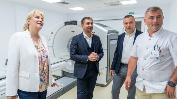 SPITALUL JUDEȚEAN BAIA MARE devine Spital Clinic Județean de Urgență „Dr. Constantin Opriș” SPITALUL JUDEȚEAN BAIA MARE devine Spital Clinic Județean de Urgență „Dr. Constantin Opriș”
