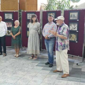 ECOURI DIN MINĂ – o expoziție despre memorie, lumină și trecutul minier al Maramureșului ECOURI DIN MINĂ – o expoziție despre memorie, lumină și trecutul minier al Maramureșului
