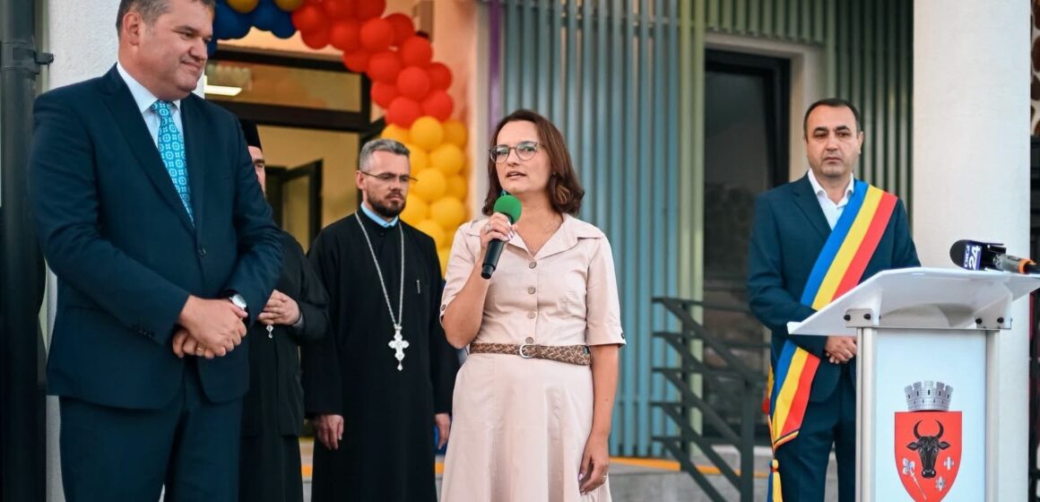 ZAHORÁNSZKI BRIGITTA: A fost inaugurată o creșă cu 70 de locuri în Sighetu Marmației și a fost dat în folosință o bază sportivă multifuncțională
