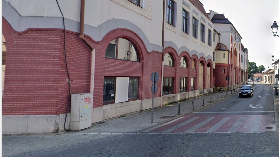 BAIA MARE: modificări ale semnalizării rutiere și amenajarea unor locuri de parcare pe strada Teatrului BAIA MARE: modificări ale semnalizării rutiere și amenajarea unor locuri de parcare pe strada Teatrului