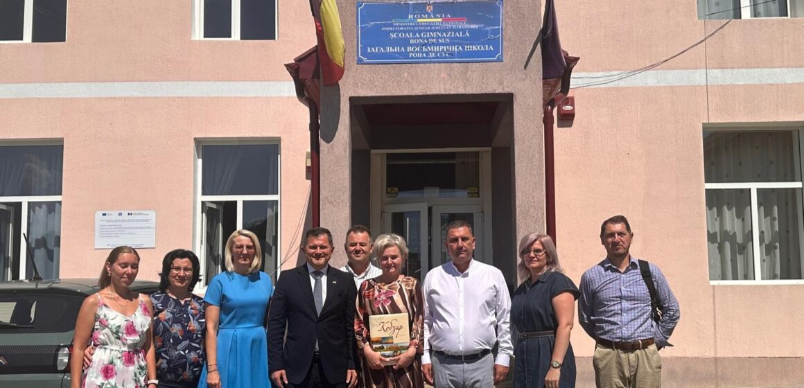 VIZITĂ: Consulul Onorific al Ucrainei, Vasile S. Ruscovan, a revenit în comunitatea natală din Rona de Sus VIZITĂ: Consulul Onorific al Ucrainei, Vasile S. Ruscovan, a revenit în comunitatea natală din Rona de Sus
