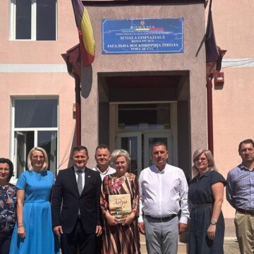 VIZITĂ: Consulul Onorific al Ucrainei, Vasile S. Ruscovan, a revenit în comunitatea natală din Rona de Sus