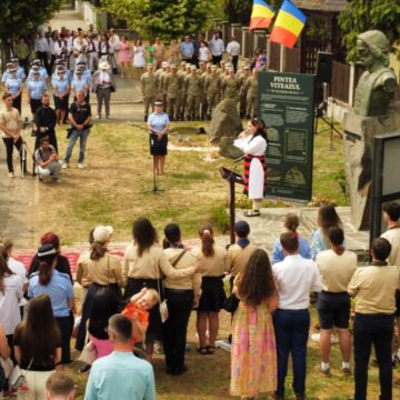 PINTEA VITEAZUL – istoria, legenda și tradiția s-au întâlnit la Inspectoratul de Jandarmi Județean ,, Pintea Viteazul” Maramureș PINTEA VITEAZUL – istoria, legenda și tradiția s-au întâlnit la Inspectoratul de Jandarmi Județean ,, Pintea Viteazul” Maramureș