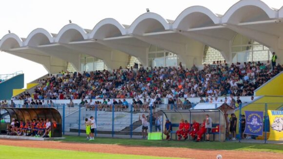FOTBAL: Stadionul “Viorel Mateianu” din Baia Mare gazda partidei dintre CS Minaur și Corvinul Hunedoara