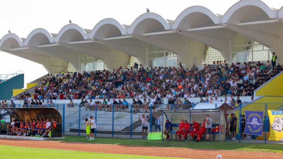 FOTBAL: Stadionul “Viorel Mateianu” din Baia Mare gazda partidei dintre CS Minaur și Corvinul Hunedoara FOTBAL: Stadionul “Viorel Mateianu” din Baia Mare gazda partidei dintre CS Minaur și Corvinul Hunedoara