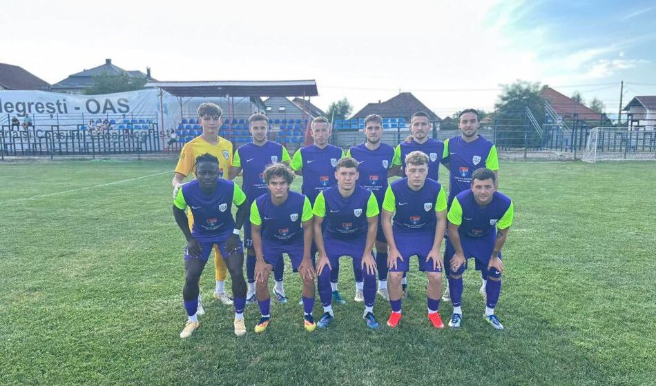 FOTBAL: Amical cu victorie la scor de set de tenis pentru CSM Sighet FOTBAL: Amical cu victorie la scor de set de tenis pentru CSM Sighet