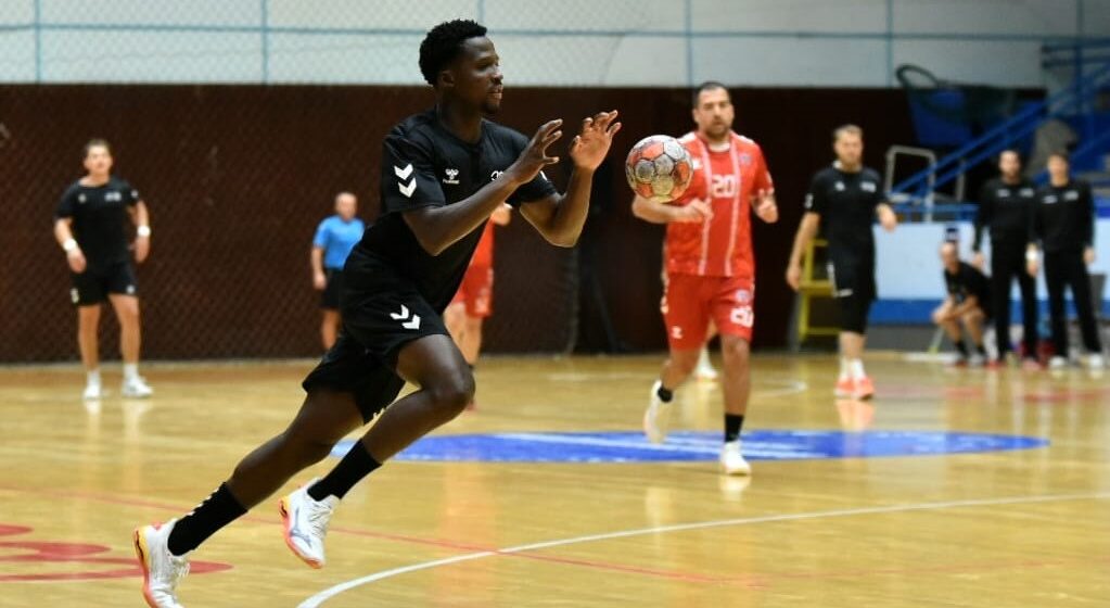 HANDBAL MASCULIN: Minaur învinge locurile 4 și 5 din Ungaria