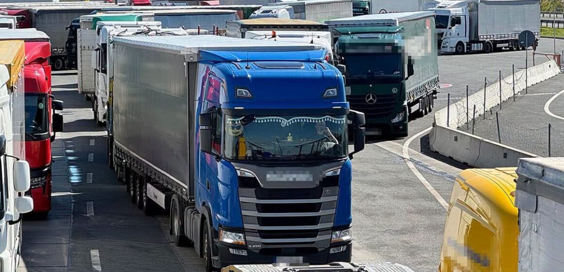 TRANSPORTURI MARFĂ: Circulație modificată din cauza temperaturilor ridicate