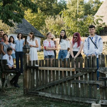 MUZEUL SATULUI BAIA MARE: Aproape 100 de persoane din comunitatea moldovenilor s-au întâlnit pentru a-și celebra rădăcinile și moștenirea culturală