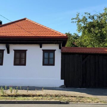 ZAHORÁNSZKI BRIGITTA: Casa Császi, una dintre cele mai vechi clădiri din Baia Sprie, a fost renovată ZAHORÁNSZKI BRIGITTA: Casa Császi, una dintre cele mai vechi clădiri din Baia Sprie, a fost renovată