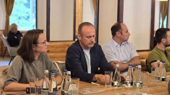 ZAHORÁNSZKI BRIGITTA: Întâlnirea reprezentanților județelor cu comunități maghiare dispersate