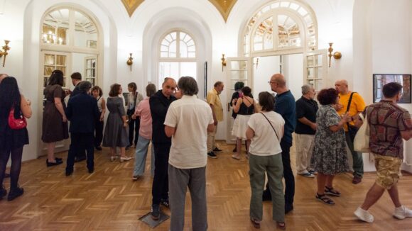 ZAHORÁNSZKI BRIGITTA: Expoziție dedicată celor 130 de ani de la înființarea Școlii de pictură de la Baia Mare la Institutul Liszt din București ZAHORÁNSZKI BRIGITTA: Expoziție dedicată celor 130 de ani de la înființarea Școlii de pictură de la Baia Mare la Institutul Liszt din București