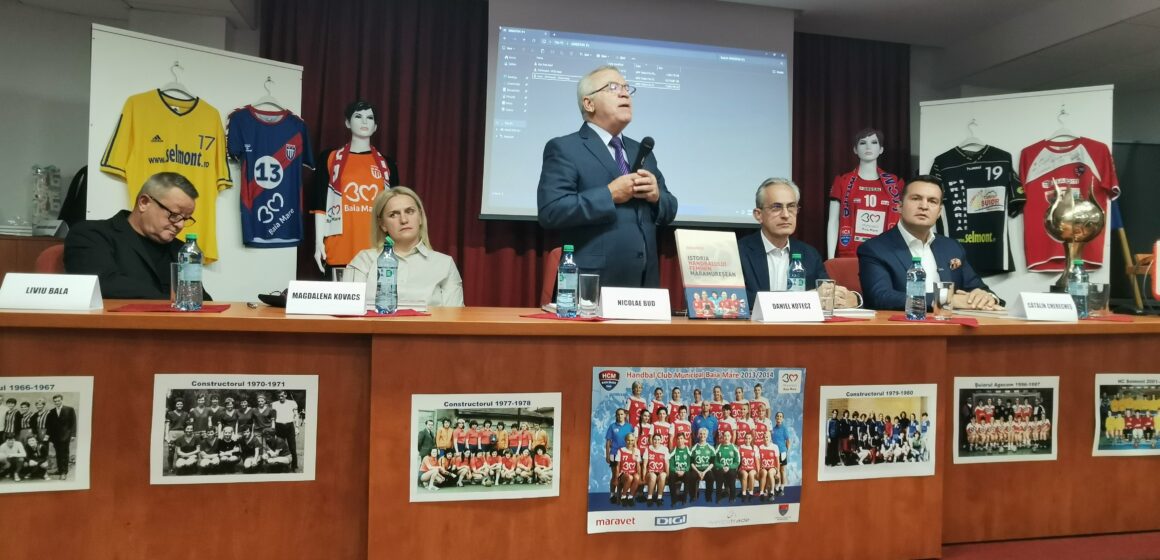 VIDEO: Lansare de carte – Istoria handbalului maramureșean de Daniel Kotecz