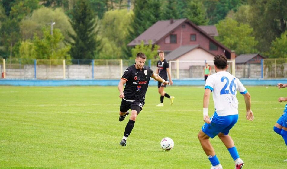 FOTBAL: Victorie pentru CSM Sighet în etapa a doua din Liga 3 FOTBAL: Victorie pentru CSM Sighet în etapa a doua din Liga 3