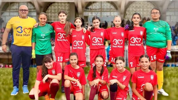 FOTBAL: Se fac înscrieri pentru fete la Academia Minerul FOTBAL: Se fac înscrieri pentru fete la Academia Minerul