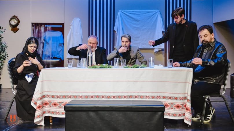 TEATRUL MUNICIPAL BAIA MARE: Cu sufletul nu-i de glumit – un spectacol care te scoate din casă și transformă clipa într-o sărbătoare TEATRUL MUNICIPAL BAIA MARE: Cu sufletul nu-i de glumit – un spectacol care te scoate din casă și transformă clipa într-o sărbătoare