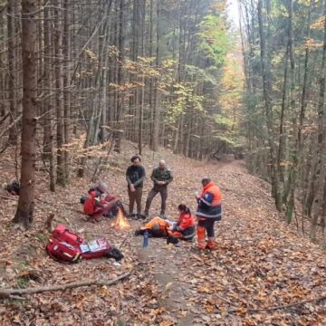 SALVAMONT MARAMUREȘ: Misiune încheiată cu succes în zona Valea Vișeului, în apropierea râului Tisa SALVAMONT MARAMUREȘ: Misiune încheiată cu succes în zona Valea Vișeului, în apropierea râului Tisa