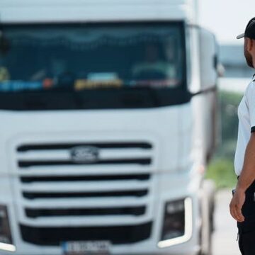 POLIȚIA DE FRONTIERĂ SIGHETU MARMAȚIEI: Restricții de circulație în Ungaria pentru camioanele de peste 7,5 tone POLIȚIA DE FRONTIERĂ SIGHETU MARMAȚIEI: Restricții de circulație în Ungaria pentru camioanele de peste 7,5 tone