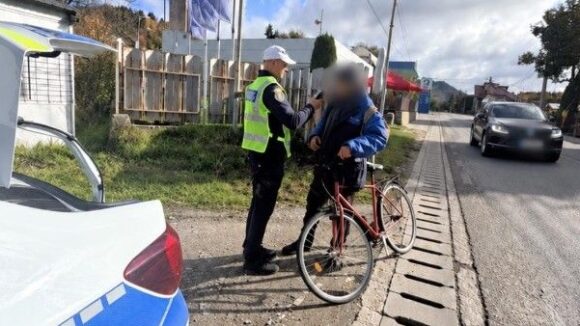 CONTROALE PE DRUMURI: Aproape 200 de amenzi date conducătorilor de vehicule pe două roți într-o săptămână