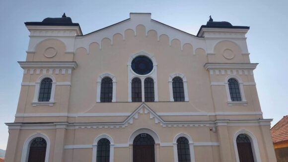 SEINI: Inaugurarea Sinagogii – clădirea va găzdui Muzeul Evreilor din Transilvania SEINI: Inaugurarea Sinagogii – clădirea va găzdui Muzeul Evreilor din Transilvania