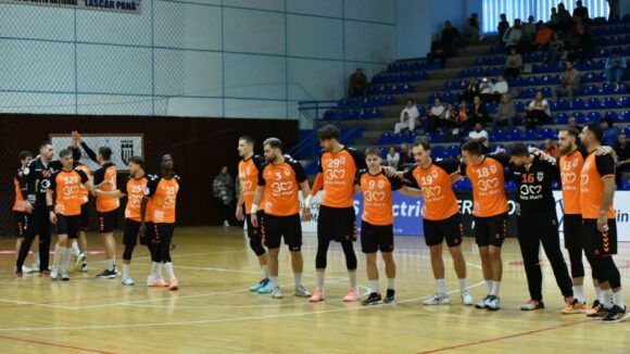 HANDBAL: Victorie fără bătăi de cap pentru Minaur
