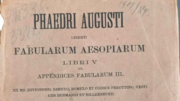 MUZEUL DE ISTORIE ȘI ARHEOLOGIE: Exponatul lunii octombrie – o colecție de fabule MUZEUL DE ISTORIE ȘI ARHEOLOGIE: Exponatul lunii octombrie – o colecție de fabule