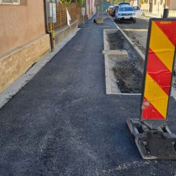 SIGHET: Lucrări pe strada Xenopol și restricții temporare de circulație SIGHET: Lucrări pe strada Xenopol și restricții temporare de circulație