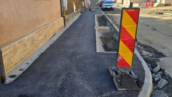 SIGHET: Lucrări pe strada Xenopol și restricții temporare de circulație SIGHET: Lucrări pe strada Xenopol și restricții temporare de circulație